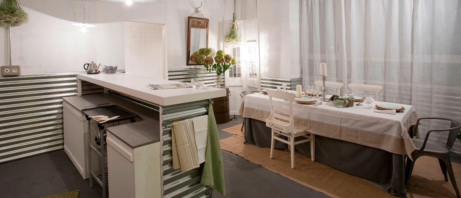 Cocina y comedor – «The Covered”