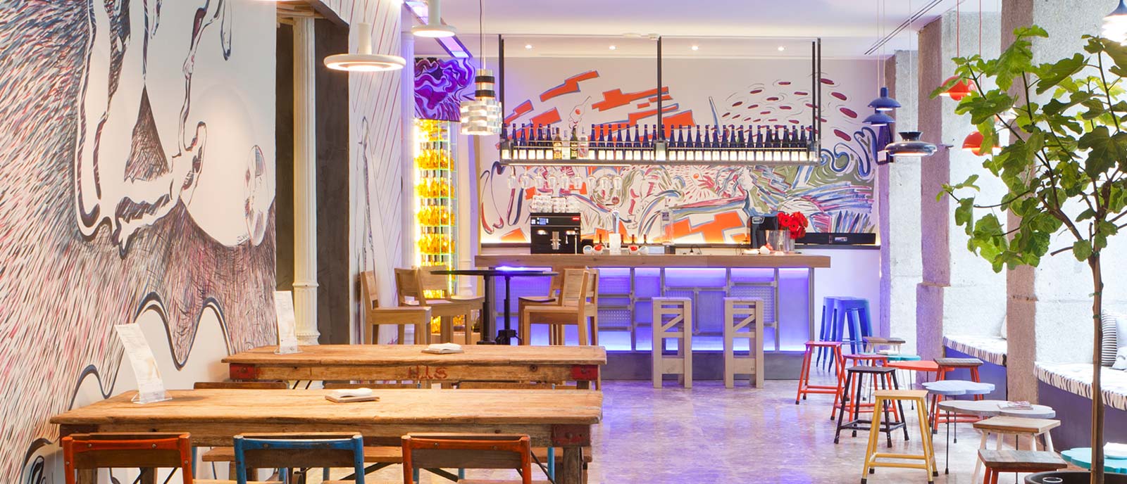 Bar – “Volando voy Bar 43”