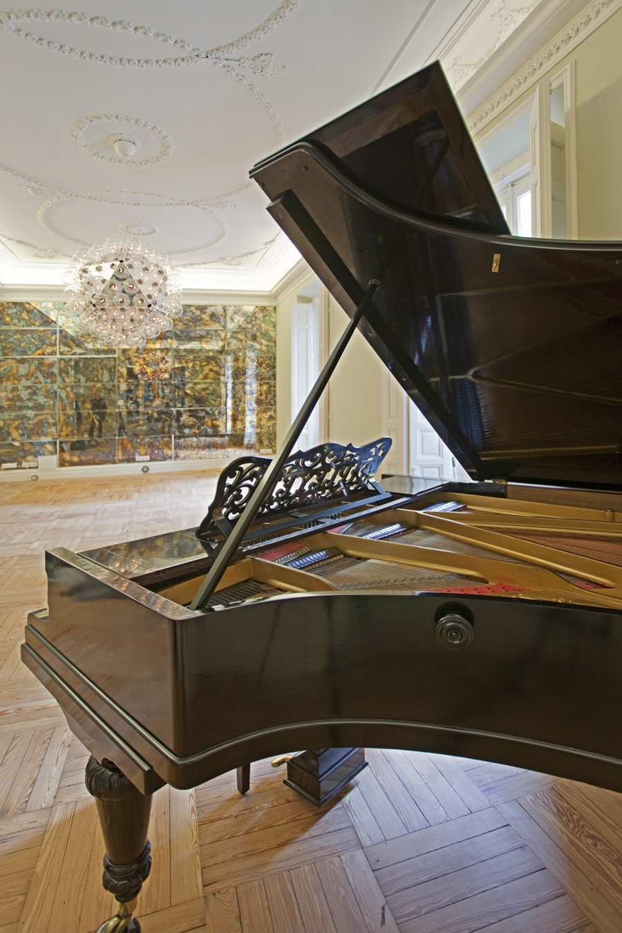 Salón de música por Diego Rodríguez en Casa Decor Madrid 2010
