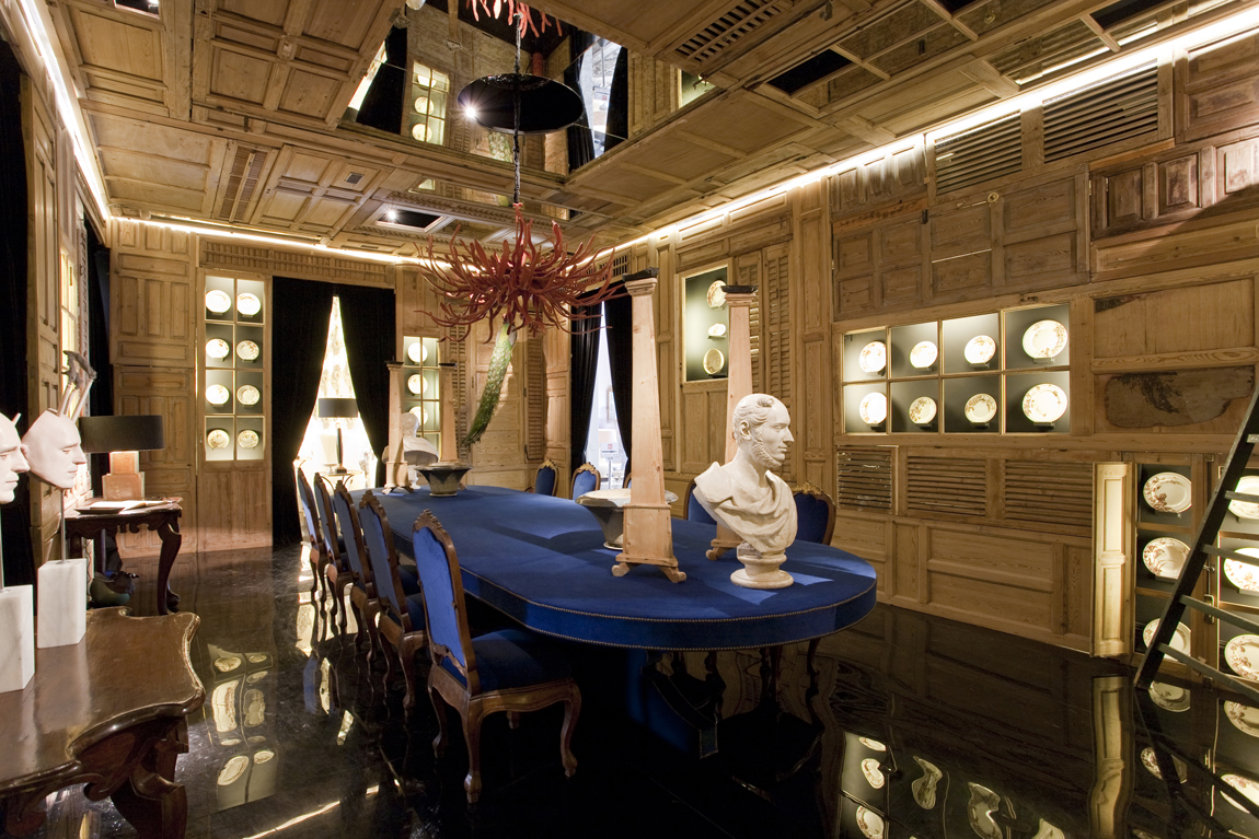 Comedor clásico por Gaspar Sobrino en Casa Decor Madrid 2010