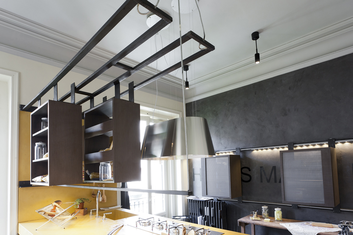 Cocina de estilo industrial de Simona Garufi en Casa Decor 2011