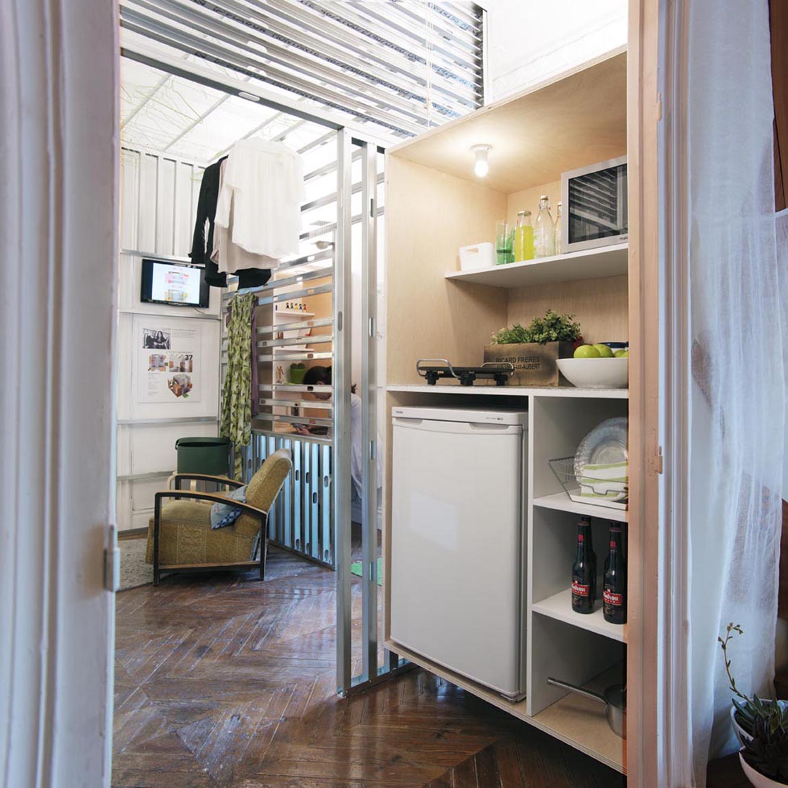 Fernando Muñoz y Lola Montalvo, apartamento, "Vestidor o apartamento”