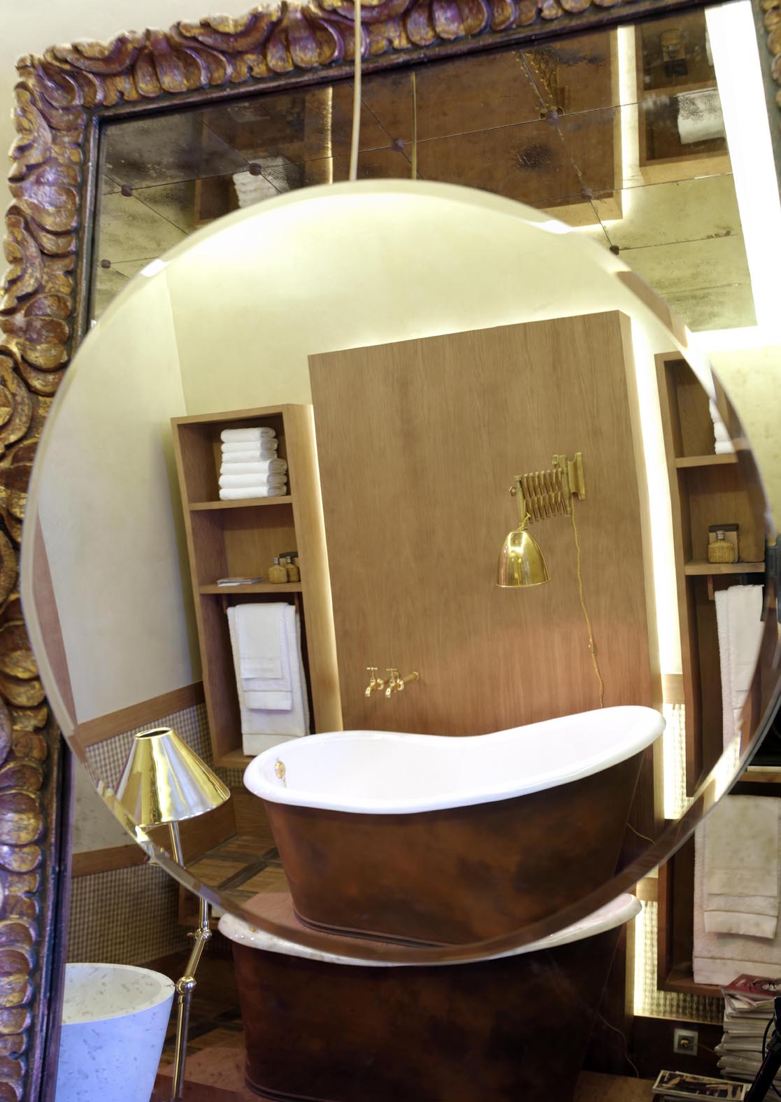 Luis García Fraile, cuarto de baño-vestidor, en Casa Decor 2012