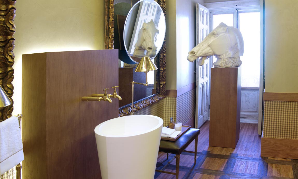 Luis García Fraile, cuarto de baño-vestidor, en Casa Decor 2012