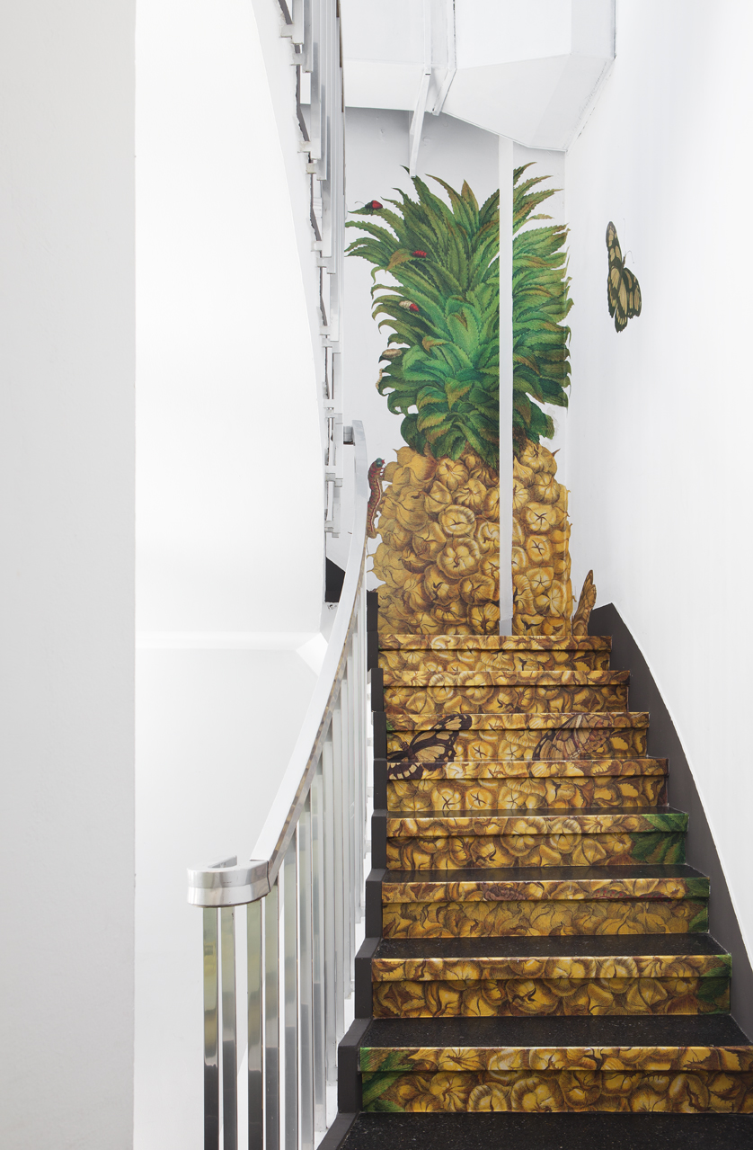 Escaleras decoradas por Juliana de Luca y Angelica Eriksson en Casa Decor 2013