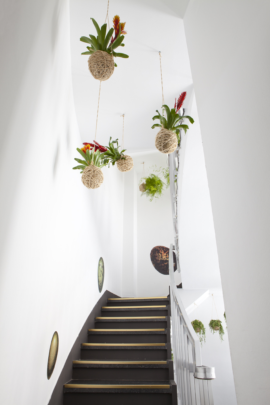 Escaleras decoradas por Juliana de Luca y Angelica Eriksson en Casa Decor 2013
