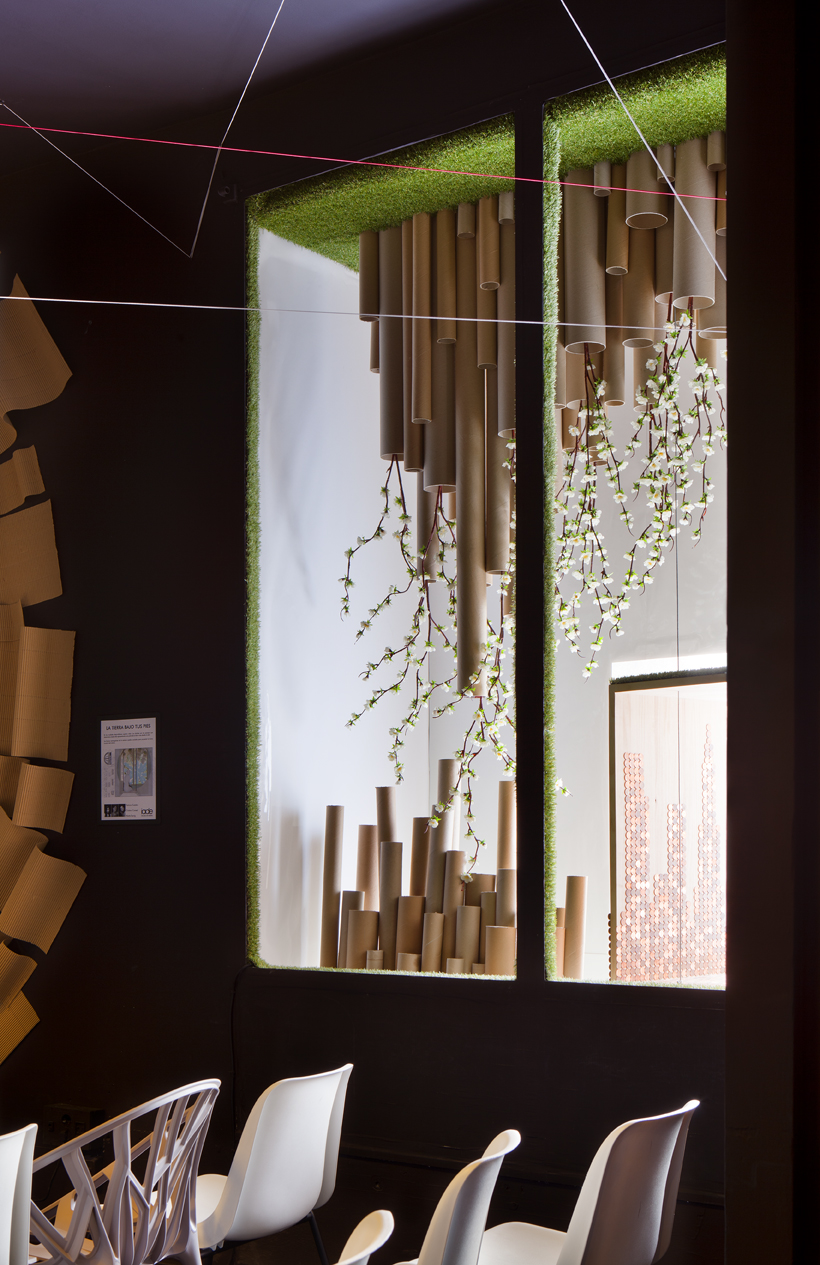 Auditorio y sala de muestras por el equipo IADE Escuela de Diseño en Casa Decor 2013