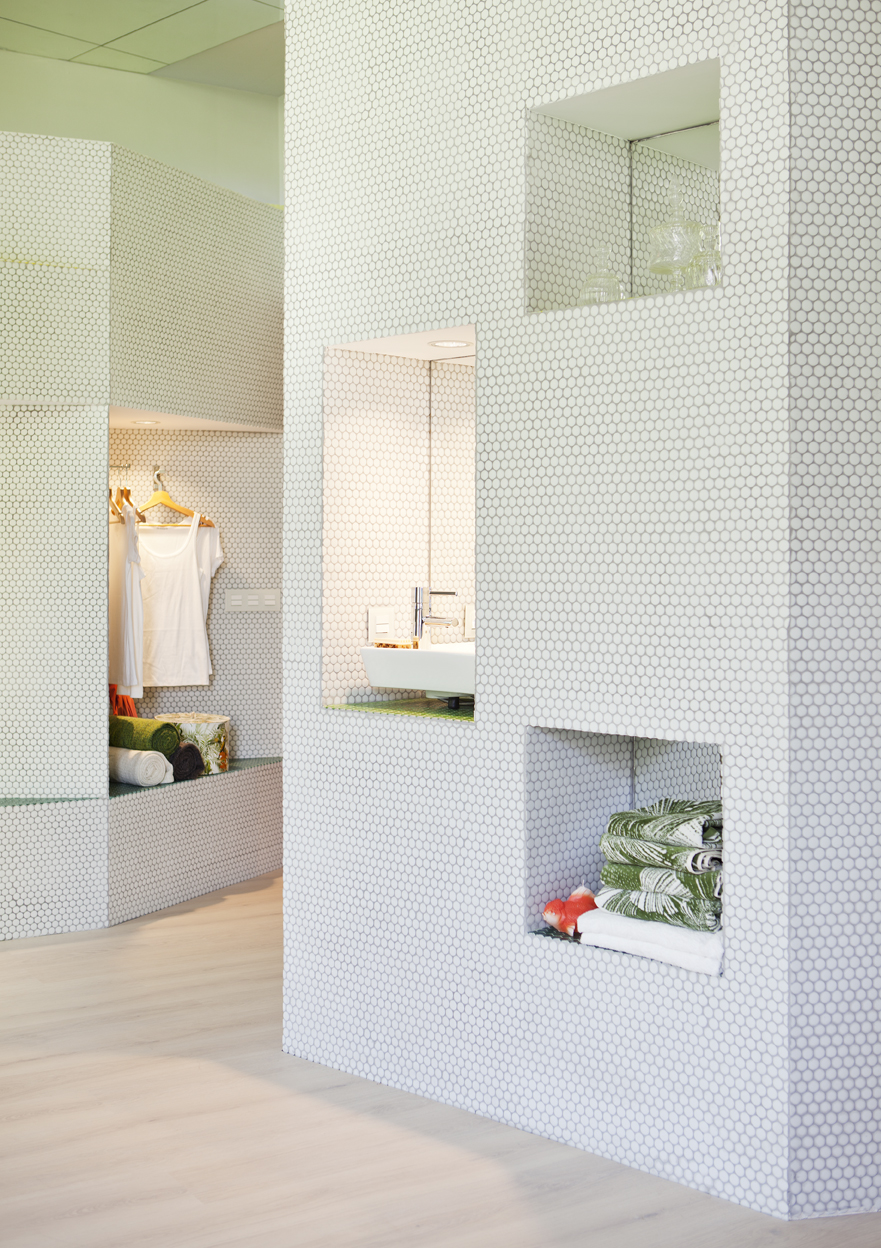 Apartamento de 36 m2 por Zooco Estudio en Casa Decor 2013