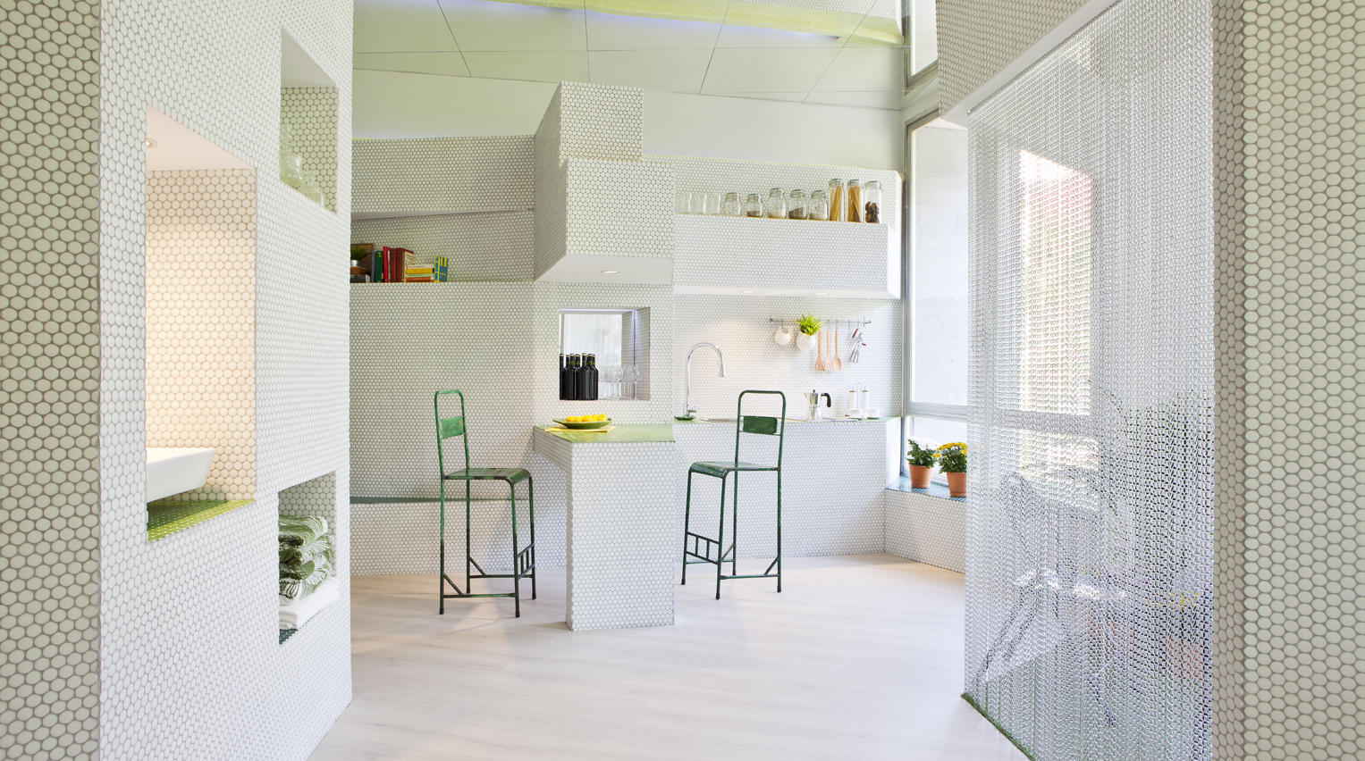 Apartamento de 36 m2 por Zooco Estudio en Casa Decor 2013