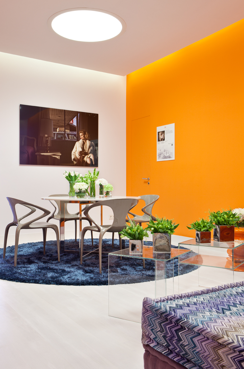 Salón colorista de Marian Lozano en Casa Decor 2014