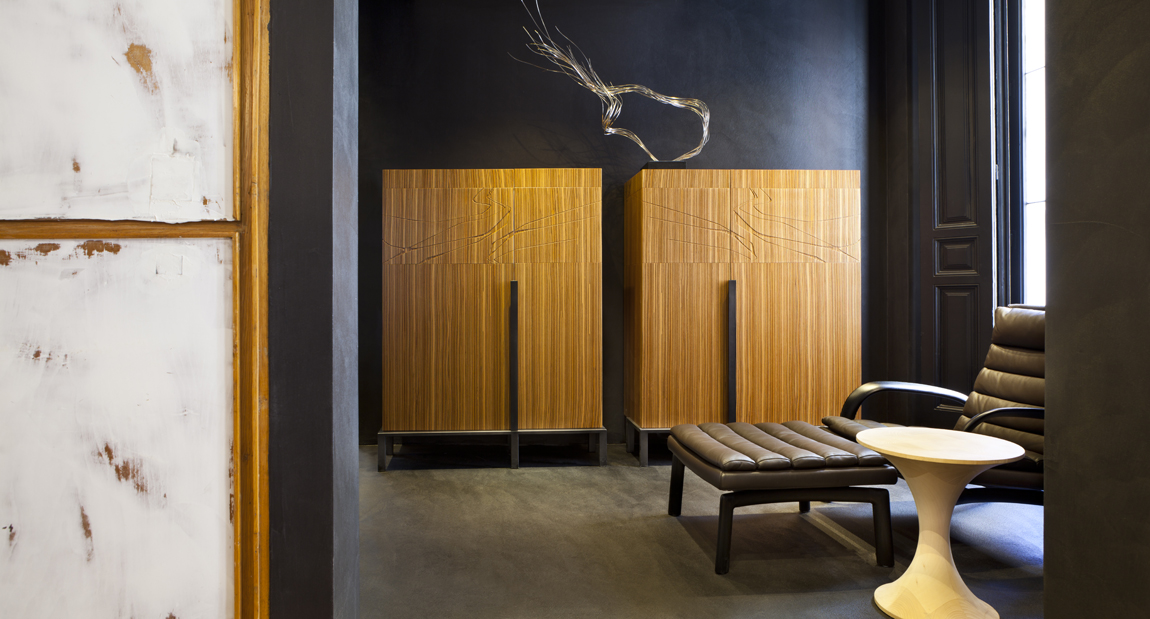 Diego Rodríguez, salón con chimenea, “Fondos y texturas”
