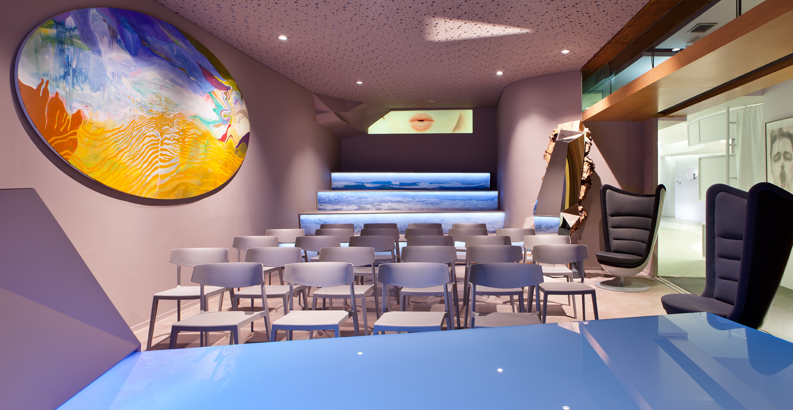 Auditorio por Rebeca Cano, Beatriz Peral y Andrés de la Torre en Casa Decor 2015