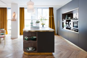 Comedor privado por Beatriz Silveira en Casa Decor 2015