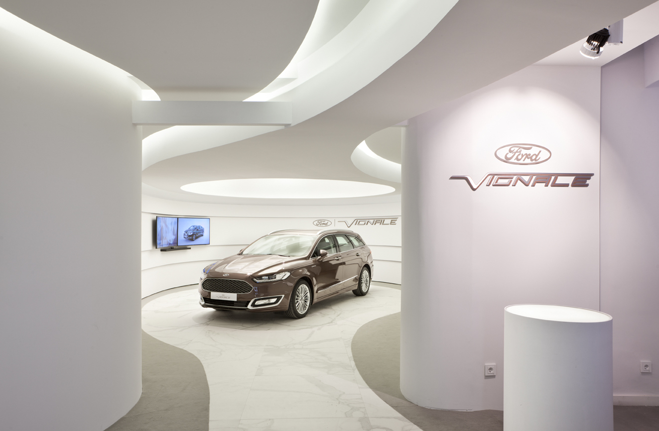 Espacio Ford por Héctor Ruiz-Velázquez en Casa Decor 2015