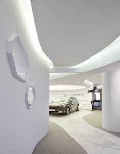 Espacio Ford por Héctor Ruiz-Velázquez en Casa Decor 2015