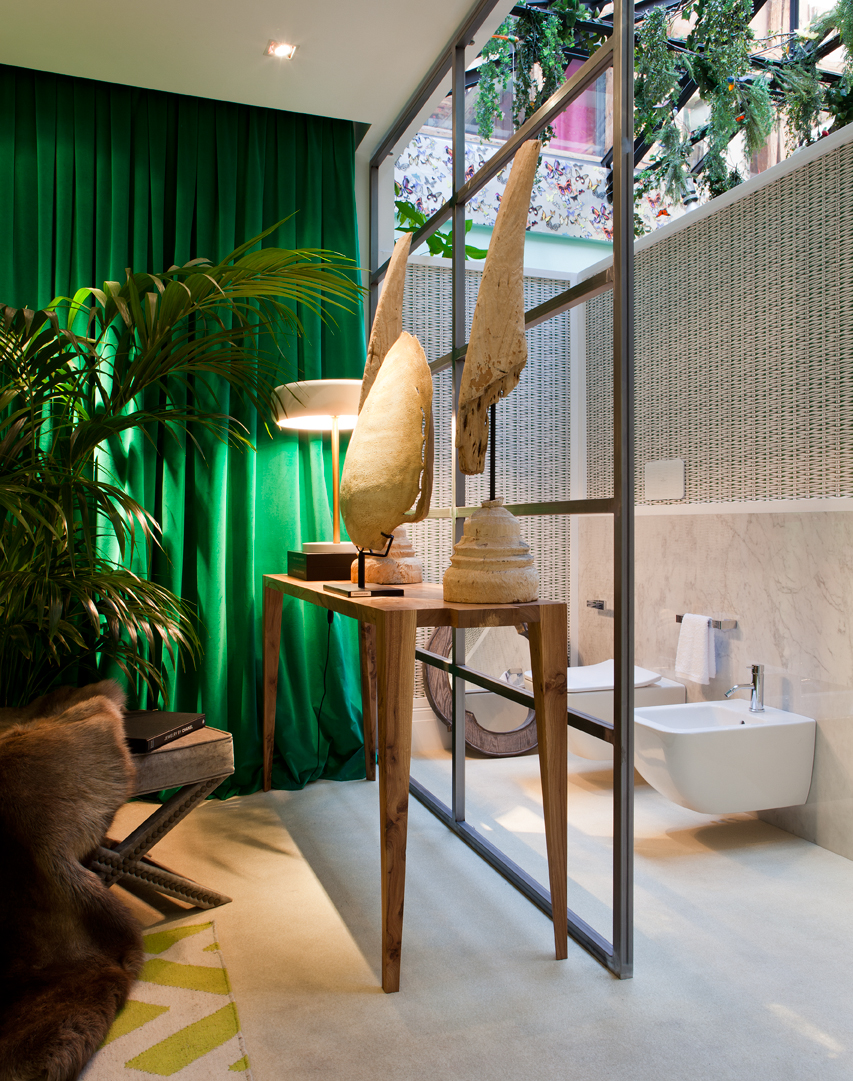 Baño fresco y natural por Julián Gallego en Casa Decor 2015