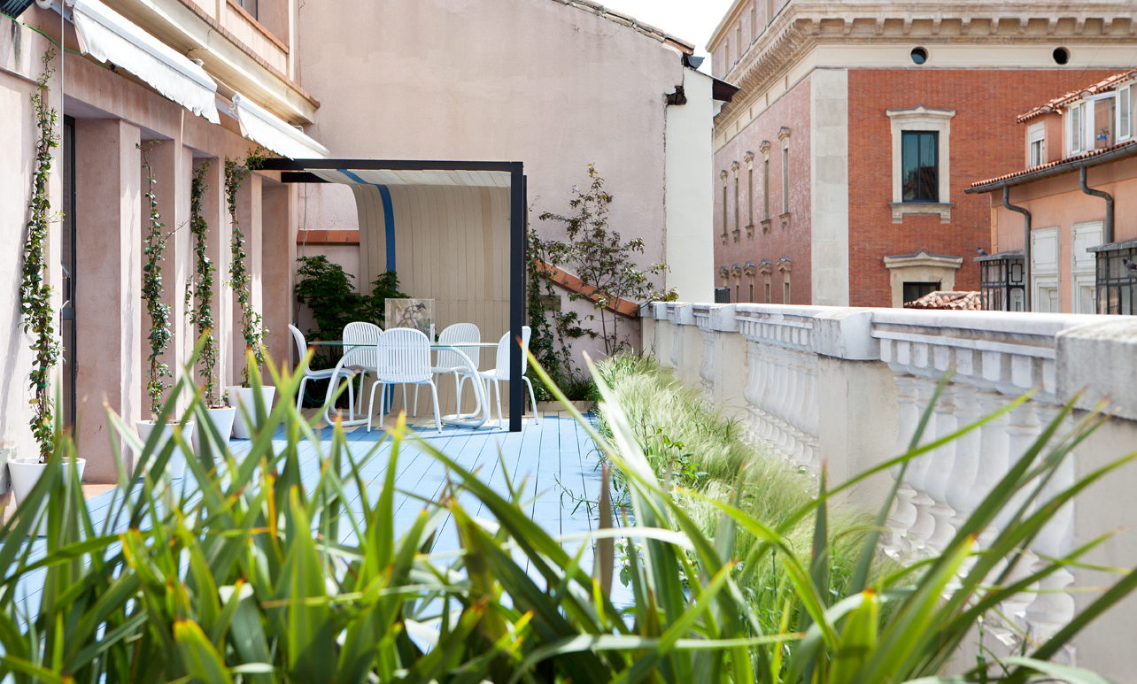 Terraza urbana por Miguel Moreno Mateos en Casa Decor 2015