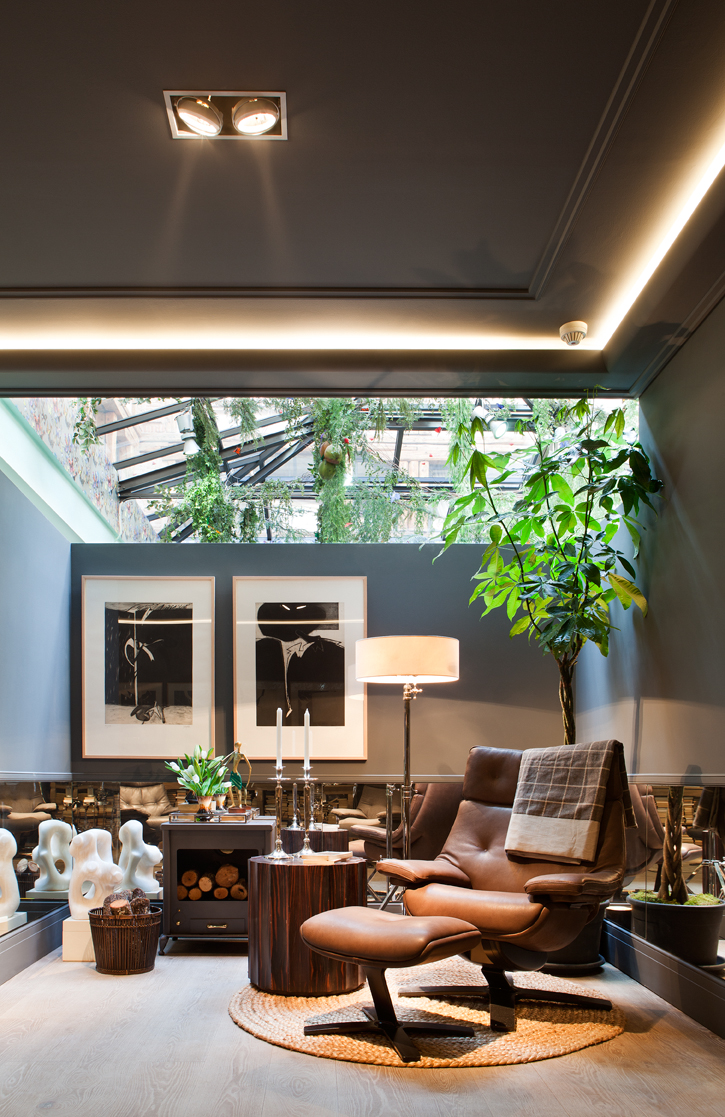 Salón contemporáneo de Raúl Martins en Casa Decor 2015