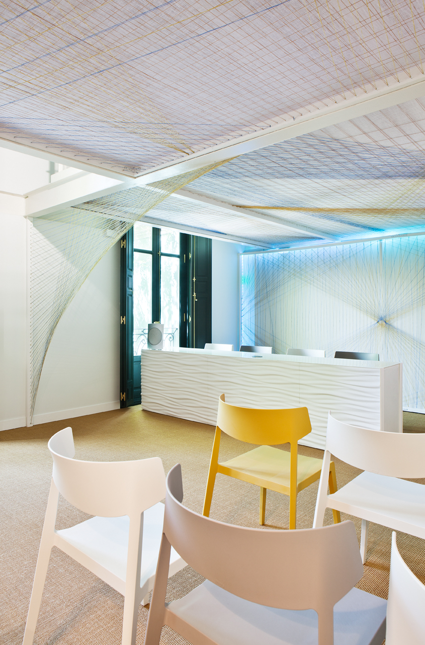 Auditorio y Mural de Expositores – «Enredo»