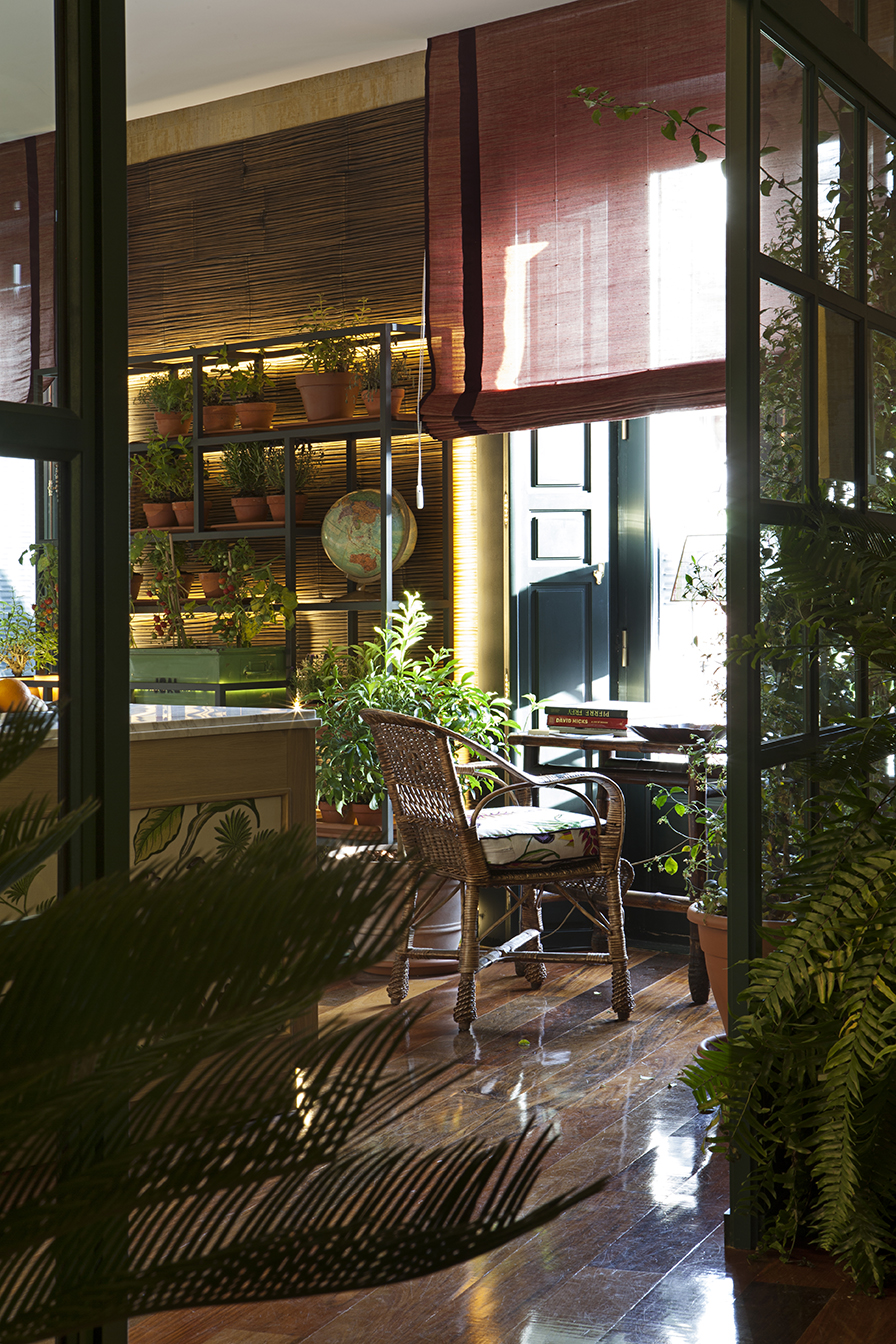 Cocina con jardín y huerto interior, de Murelli para Casa Decor 2016