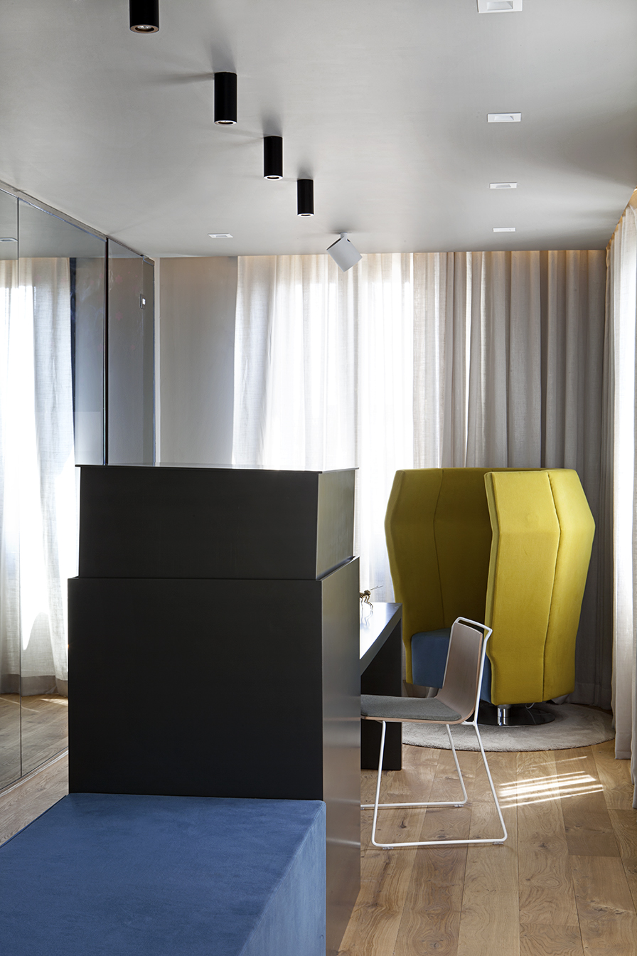 Suite domotizada de Guillermo Escobedo para Gira en Casa Decor 2016
