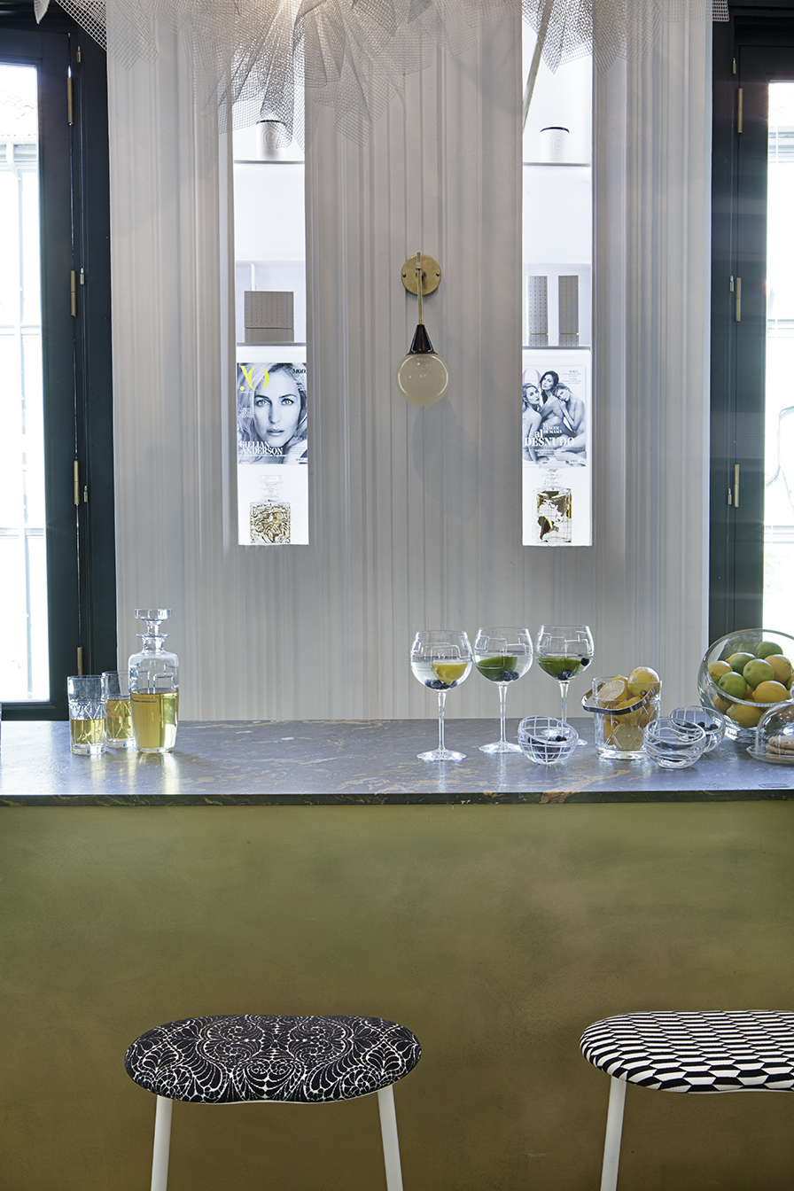 Club Privado Yo Dona por Virginia Albuja en Casa Decor 2016