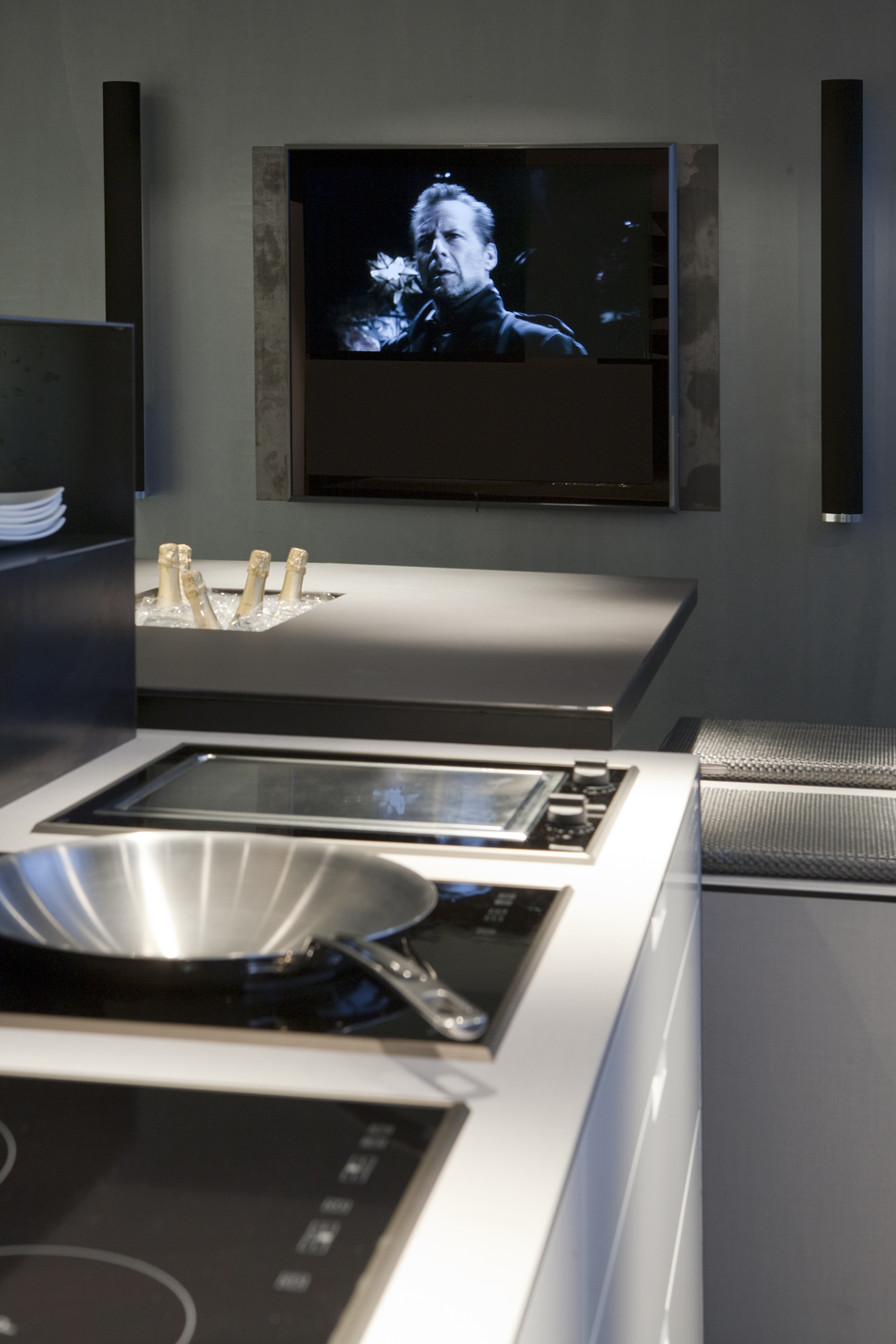 Maribel Caballero e Ismael Barajas, cocina funcional, "SonDiez", en Casa Decor Barcelona 2010