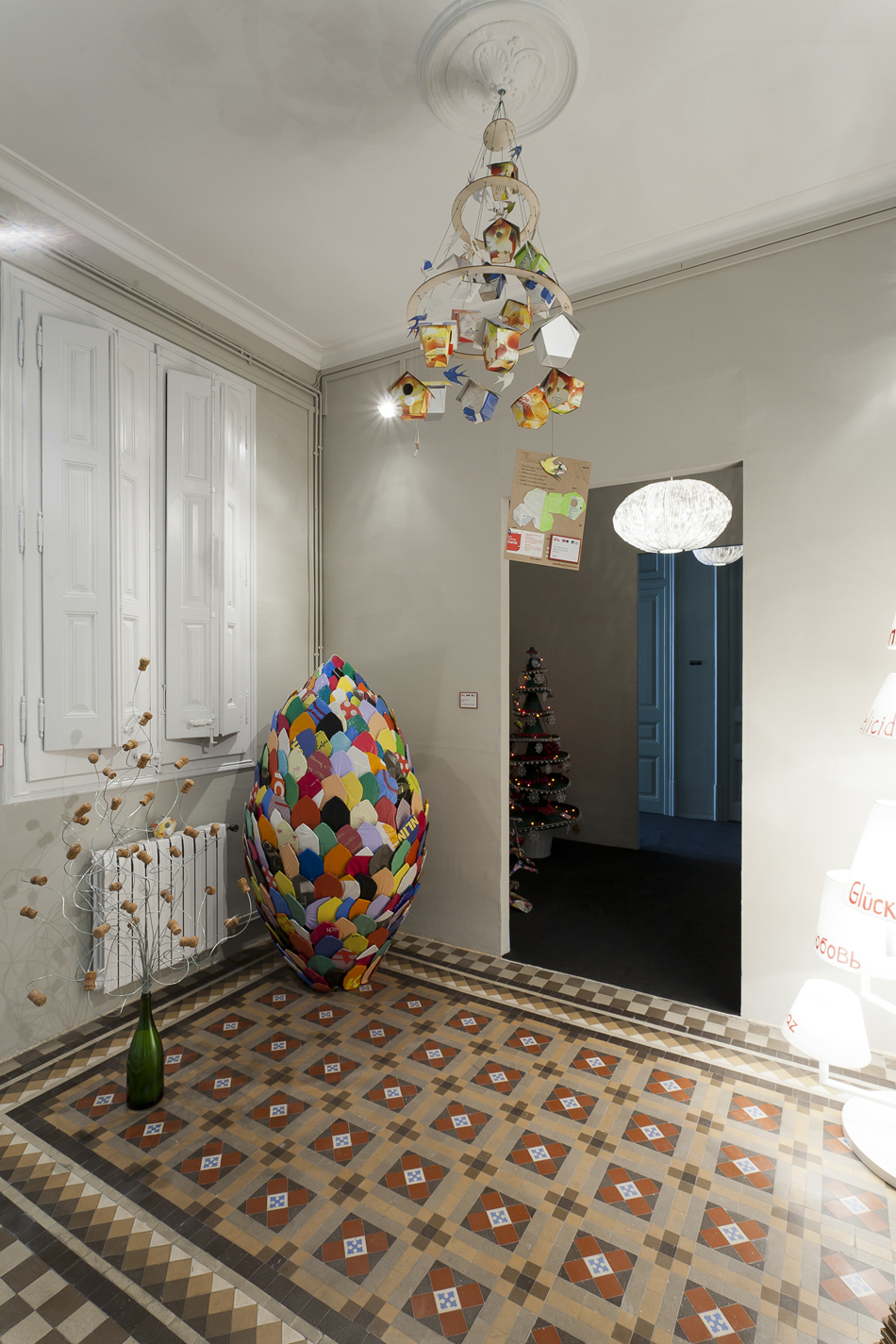 Binomio Interiorismo, espacio FEM, "Tienda de Navidad", en Casa Decor Barcelona 2011