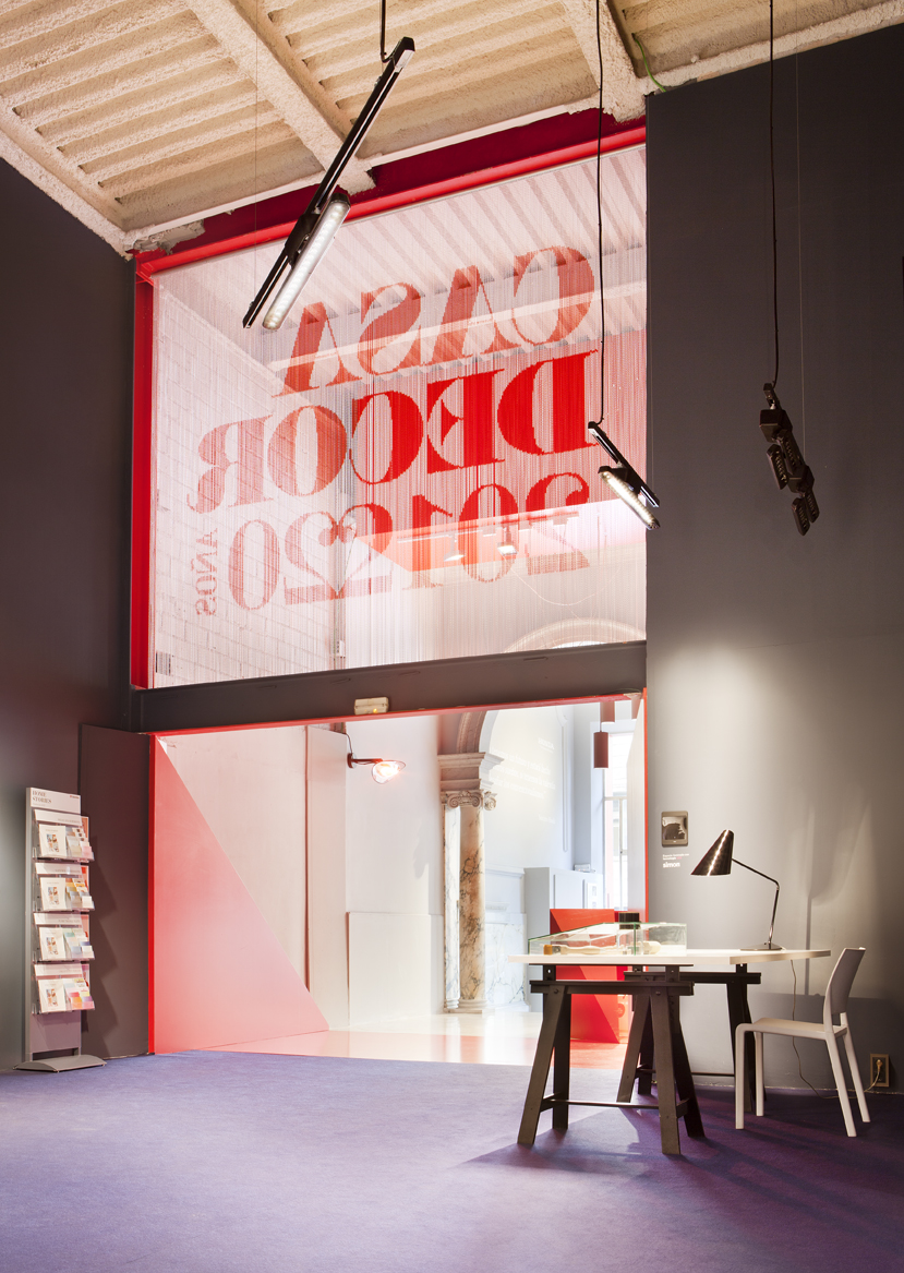 Marta Budó y Pepe Bustamante, taquilla, “Espacio Honda”, en Casa Decor Barcelona 2012