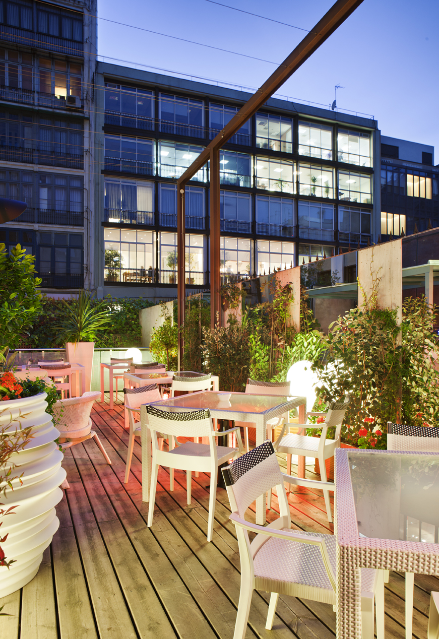 Terraza por Douwe Kraan, Arnau Martínez y Gerard López en Casa Decor Barcelona 2012