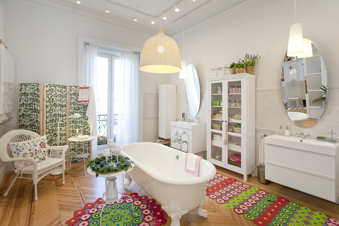 Dormitorio con baño integrado por Ikea en Casa Decor Madrid 2010