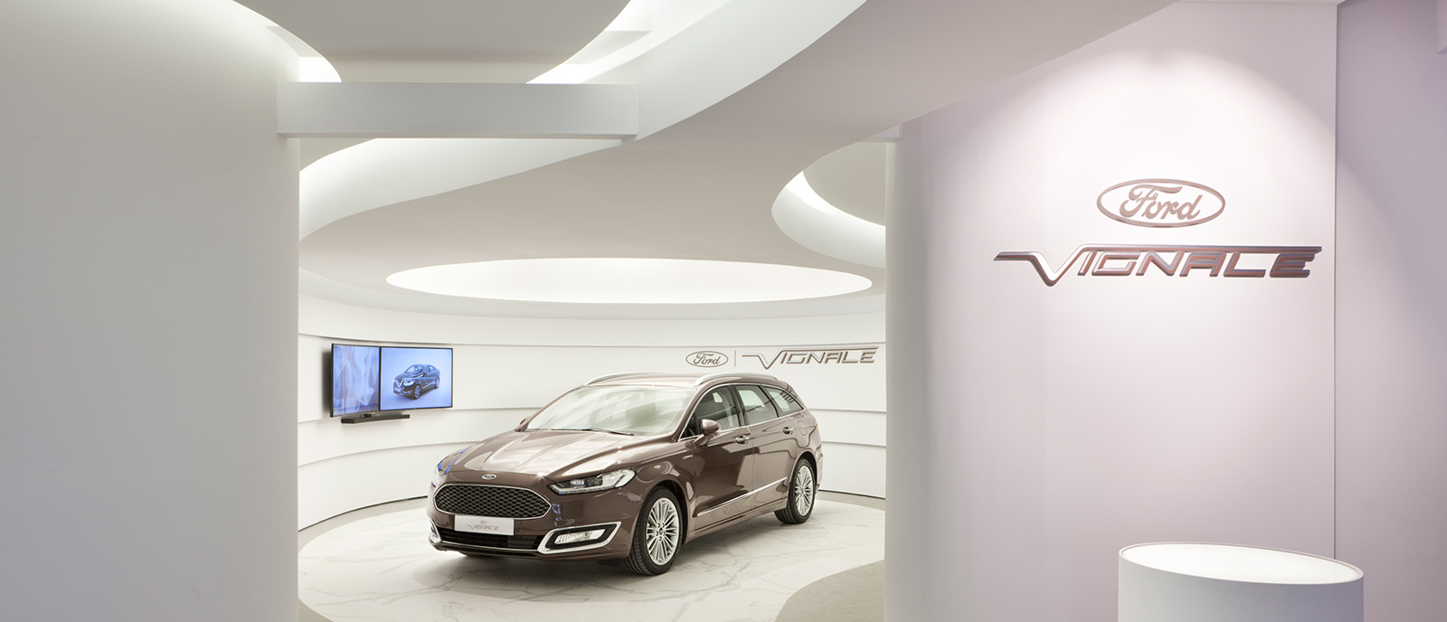 Espacio Ford – «Vignale Concierge Lounge»