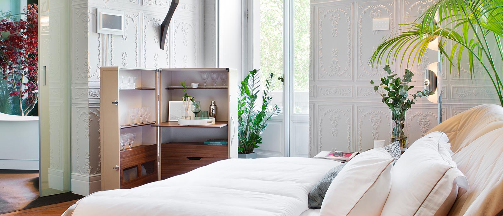 Dormitorio contemporáneo – «Master Suite»