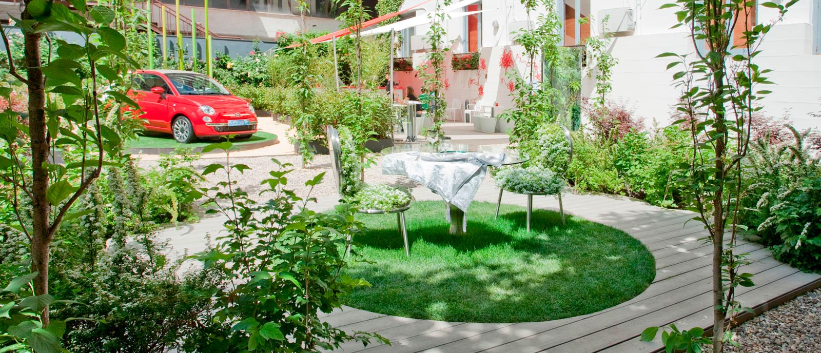 Patio interior – «Con los cinco sentidos»