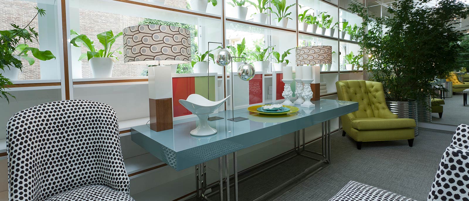 Salón con zona de estar y comedor -«Cuarto de estar»
