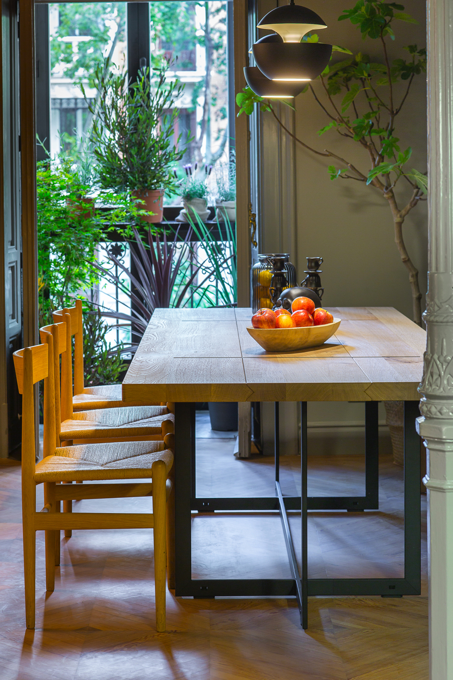 Cocina con comedor de Estudio de Cocina O'Donnell en Casa Decor 2017