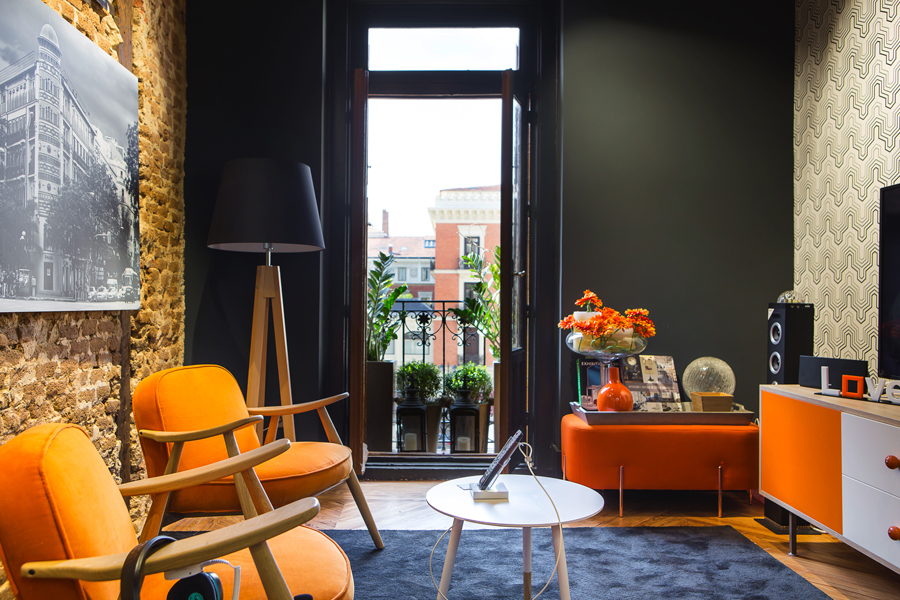 «Love» – Espacio Orange