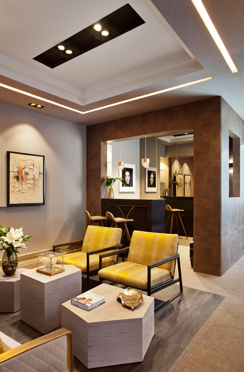 Salón-comedor por Disak Studio en Casa Decor 2017