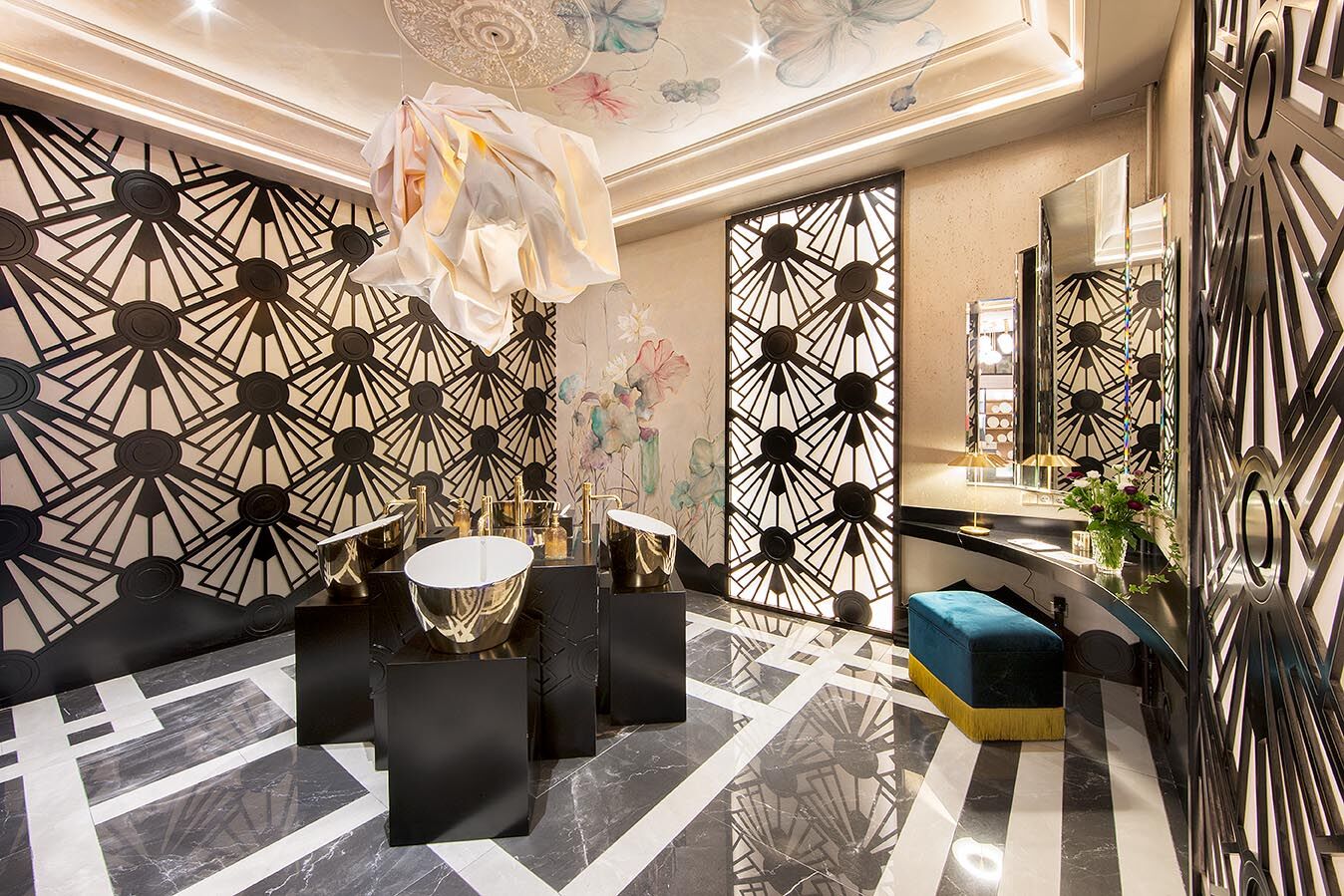 Baños públicos diseñados por Aitor Viteri y Elena Lapeña en Casa Decor 2018