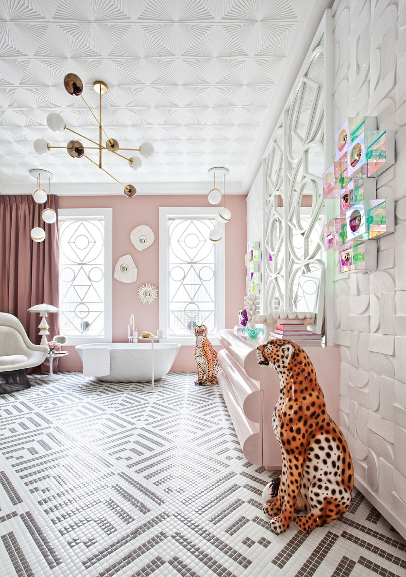 Baños públicos de Miriam Alía en Casa Decor 2018 - Espacio Hager