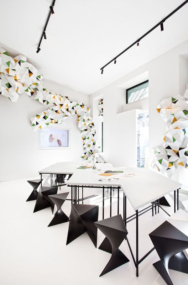Escaparate “Solo Loewe Origami”. Pepe Leal