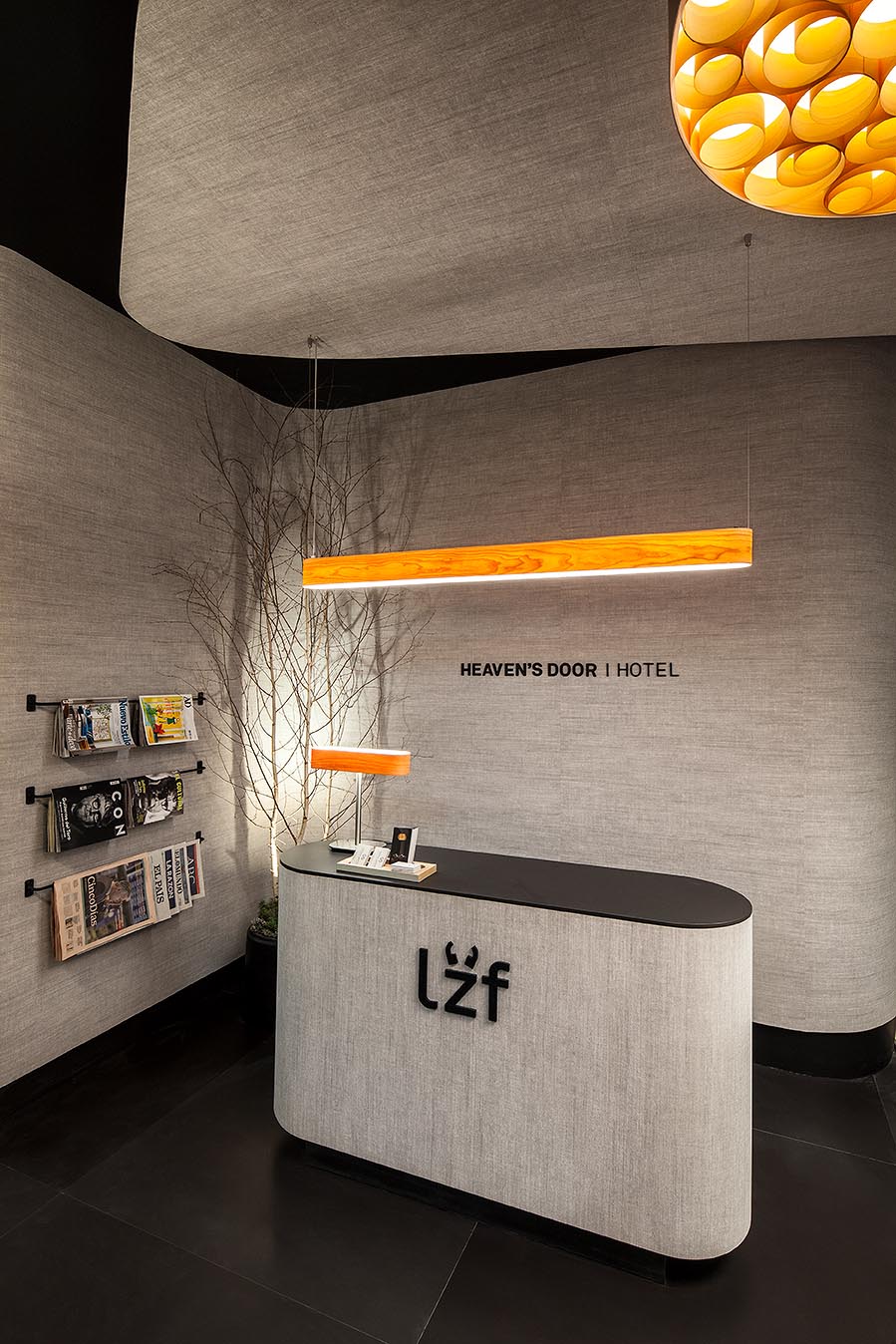 Espacio LZF Lamps por Mónica Garrido en Casa Decor 2018