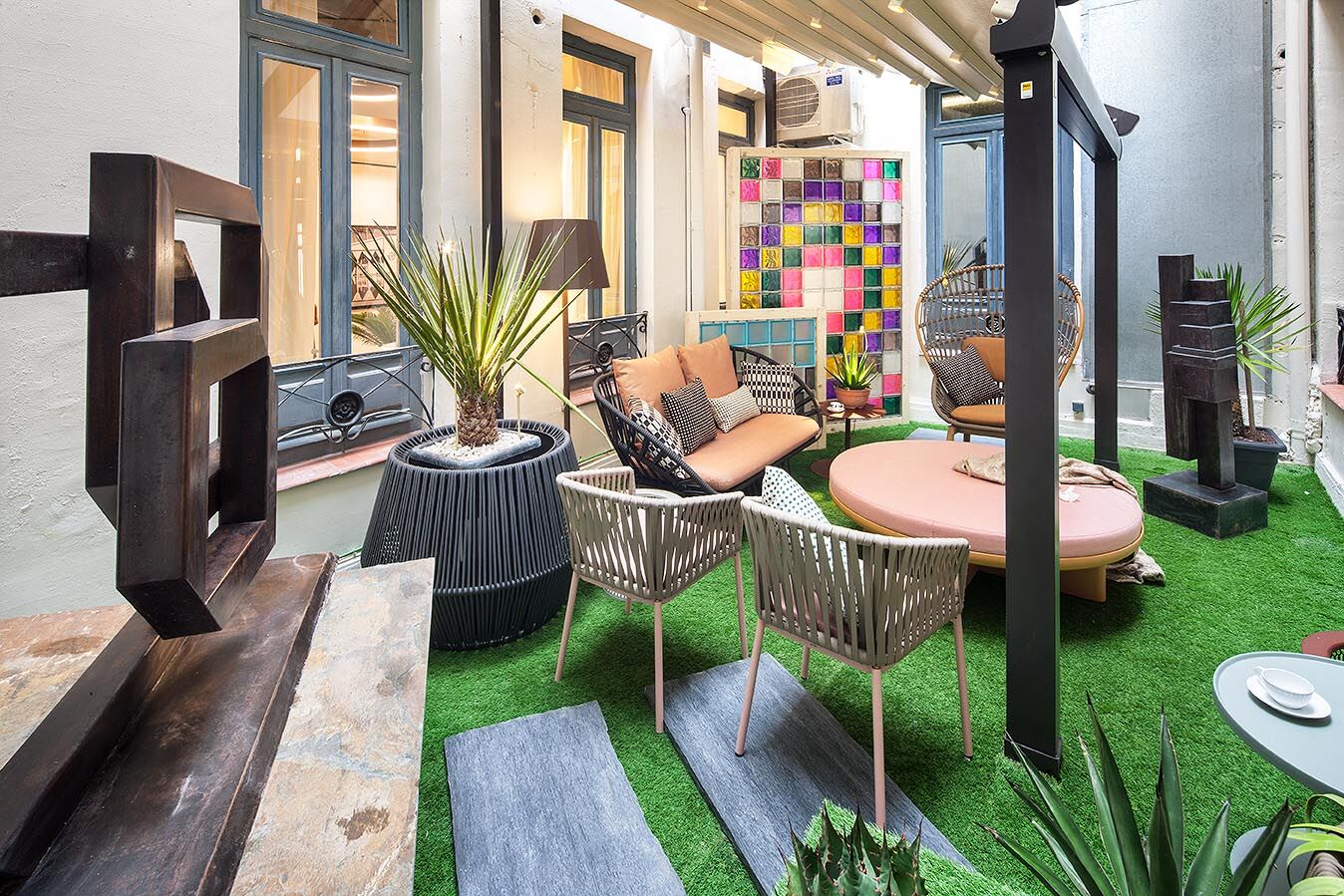 Patio Interior con la colaboración de Adriana Nicolau y Cu