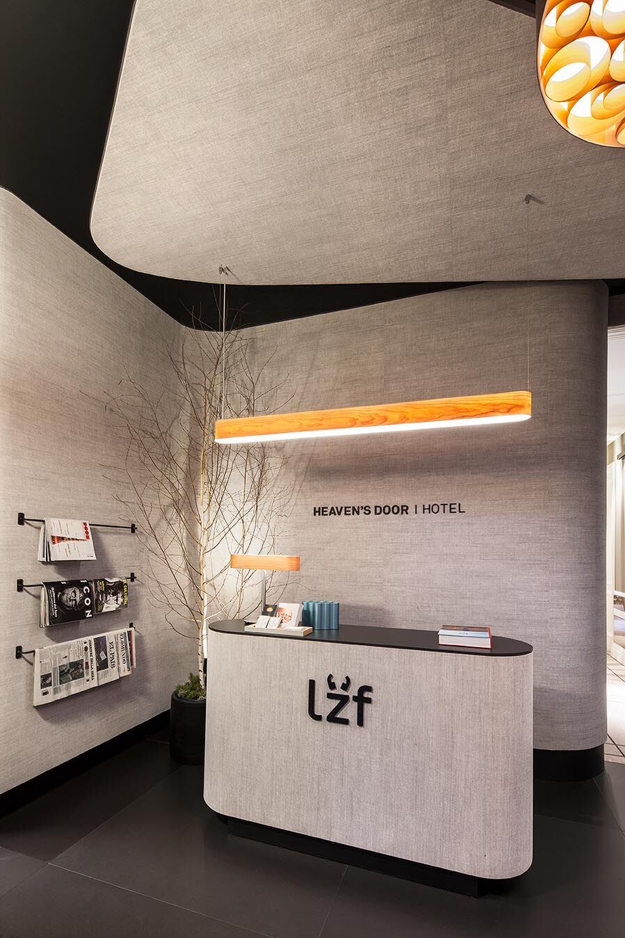 Espacio LZF Lamps por Mónica Garrido en Casa Decor 2018