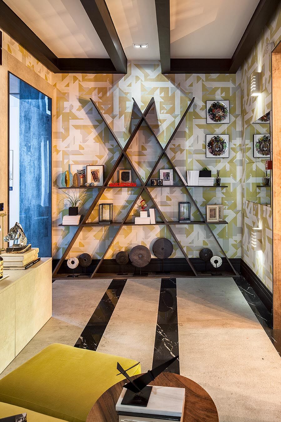 Espacio Mitsubishi diseñado por Virginia Albuja en Casa Decor 2018