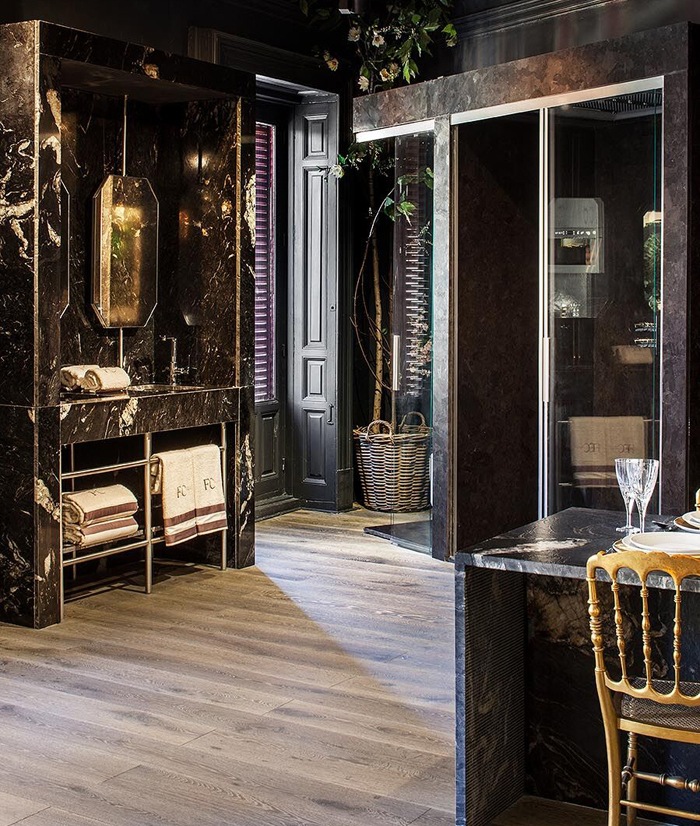 Tendencias en Casa Decor 2018: piedra natural y porcelánicos