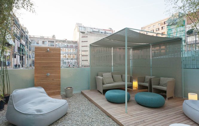 Decorar terrazas urbanas en verano