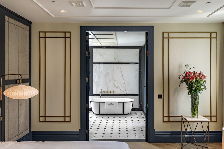 Baño de la Suite del CoolRooms Atocha