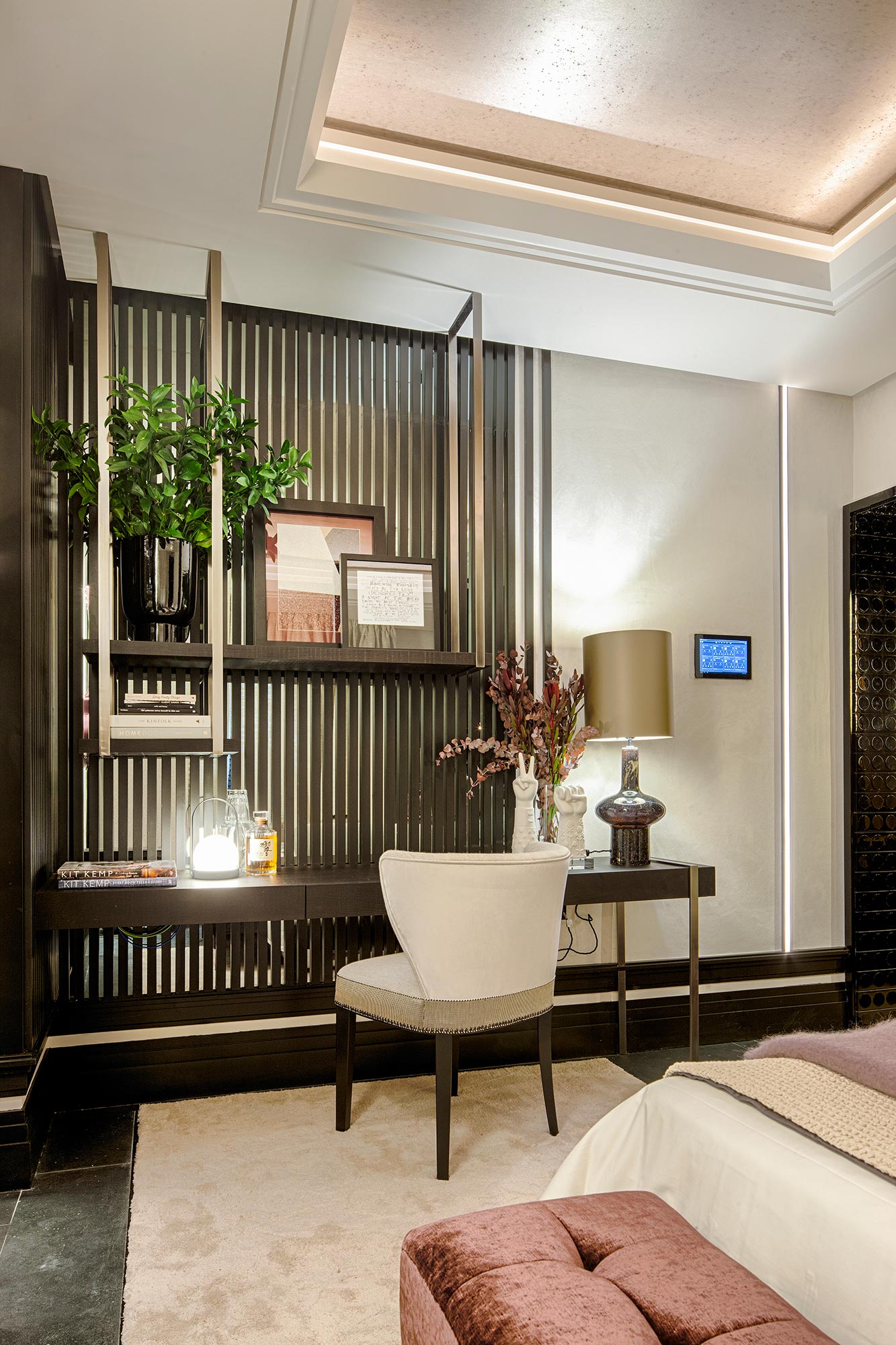 Dormitorio “Master Queen” – Espacio Hager Sistemas
