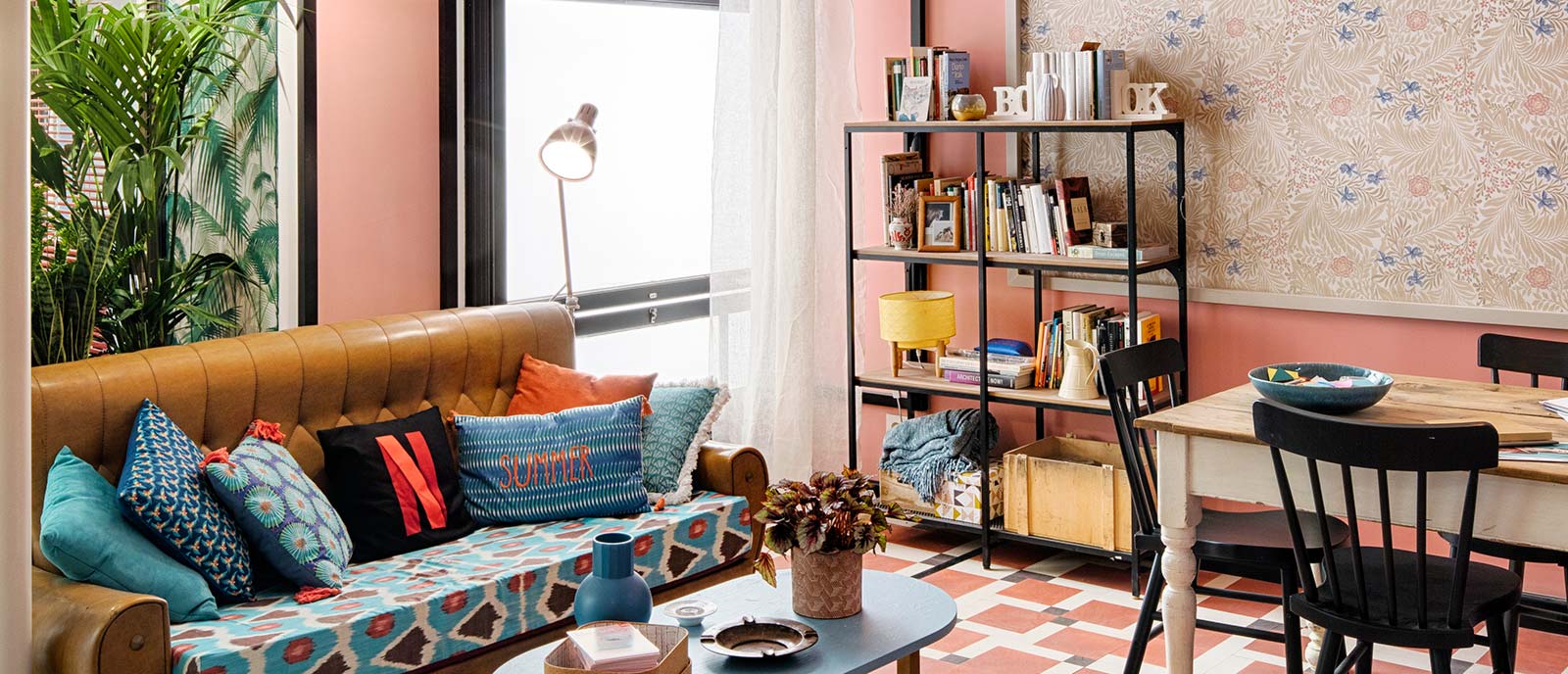 Espacio Netflix – Apartamento «El Universo de Valeria»
